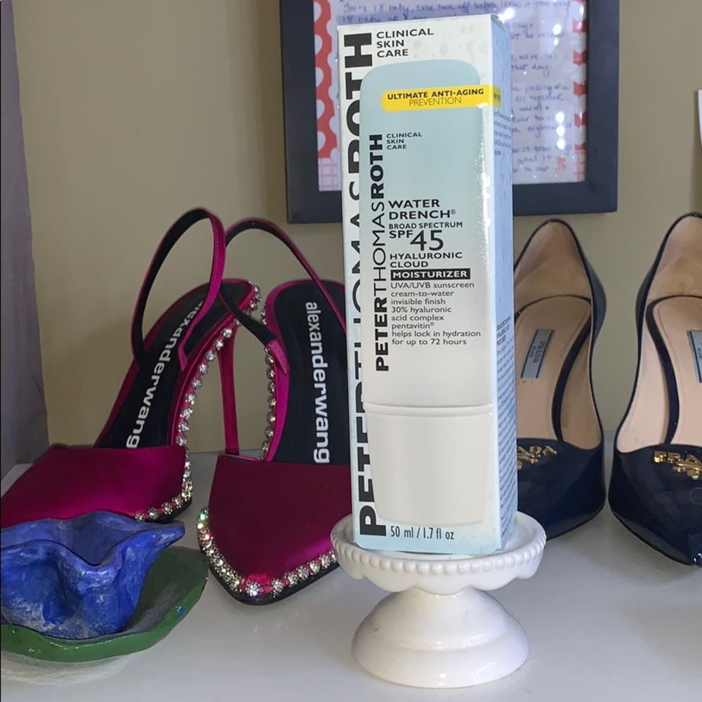 NEW NEVER USED Peter Thomas Roth water drench SPF